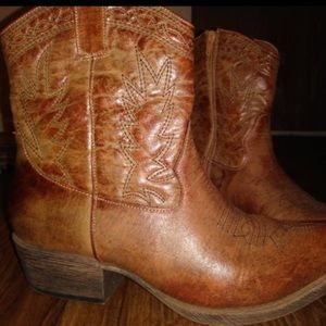 Coconuts Shane Cowboy Boots size w9-1/2 (New)